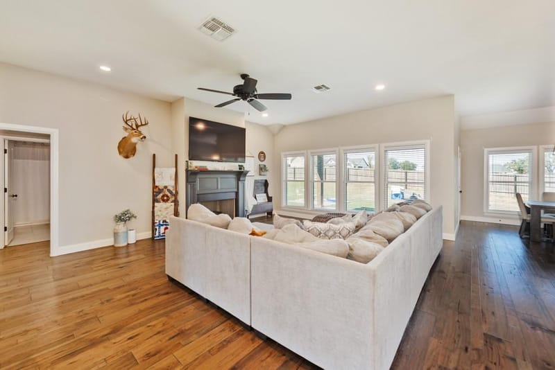 1610 N Mason Street, Bowie TX 76230 - Photo 7