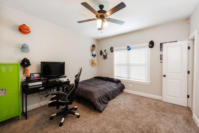 1610 N Mason Street, Bowie TX 76230 - Photo 14