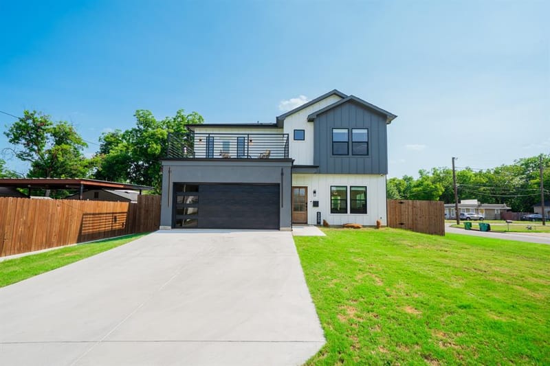 5900 Bertha Lane, Haltom City TX 76117