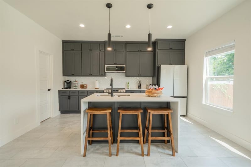 5900 Bertha Lane, Haltom City TX 76117 - Photo 9