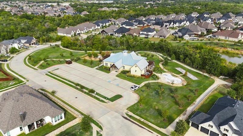 8900 Scarlet Trail, Lantana TX 76226 - Photo 37