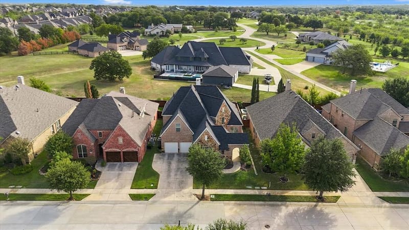 8900 Scarlet Trail, Lantana TX 76226 - Photo 35