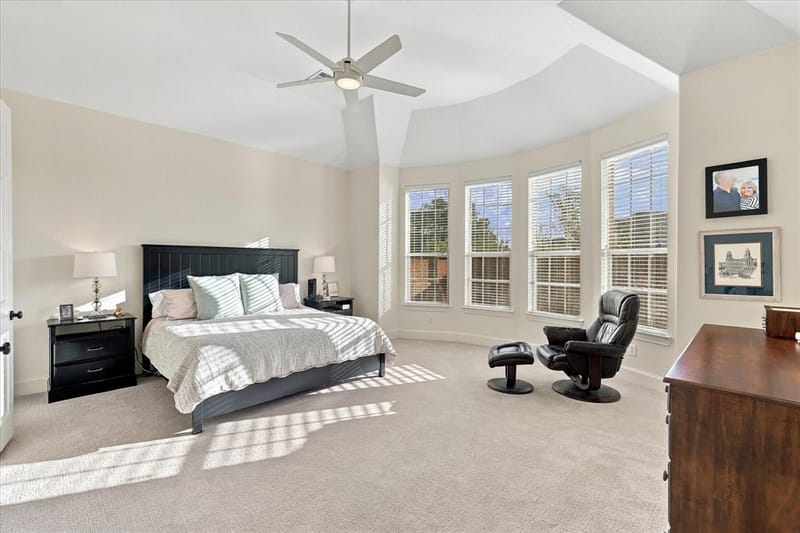 8900 Scarlet Trail, Lantana TX 76226 - Photo 4