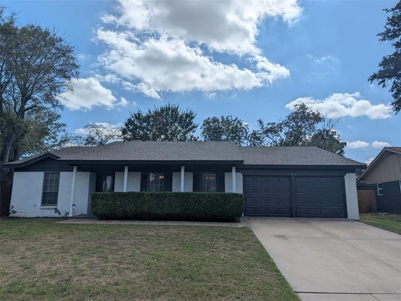1213 Prelude Drive, Fort Worth TX 76134