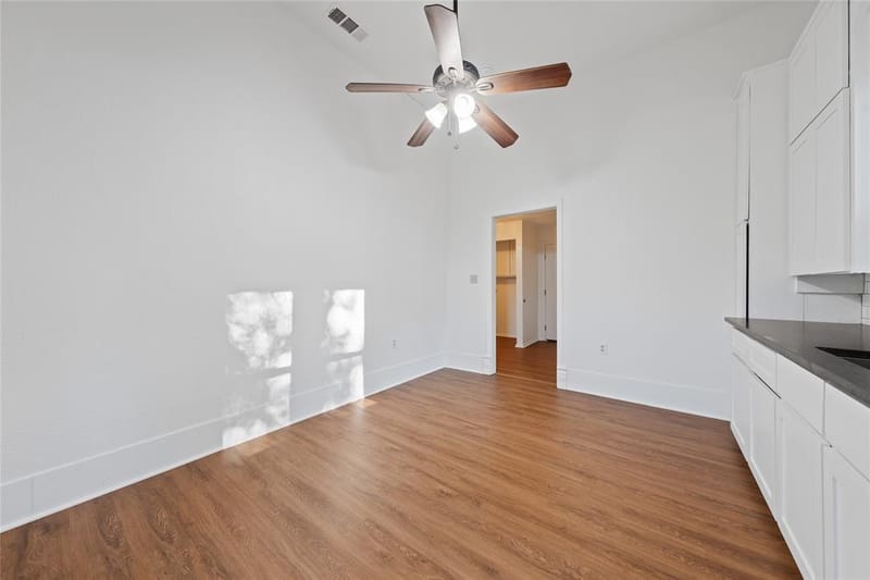 307 Avenue D, Clifton TX 76634 - Photo 22