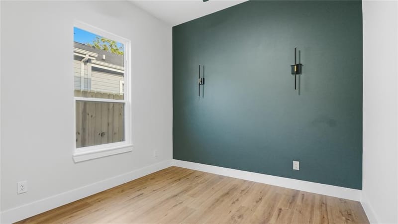 2816 Marburg Street, Dallas TX 75215 - Photo 11