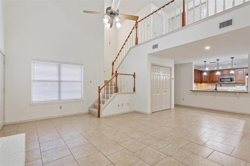 125 Pleasant Grove Lane, Waco TX 76712 - Photo 3