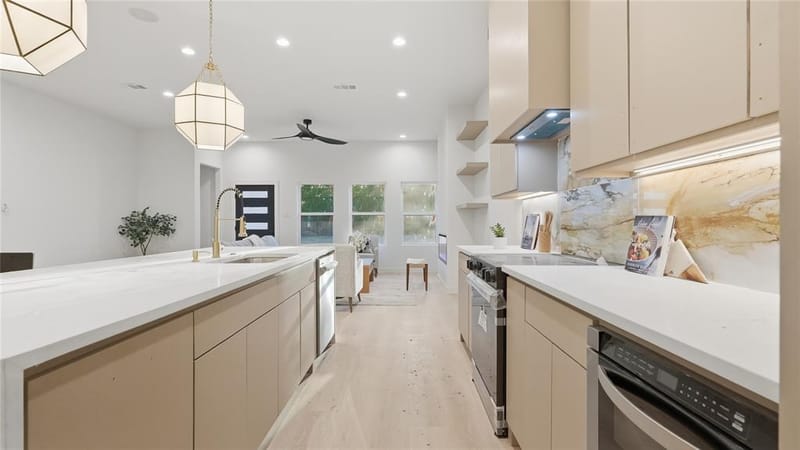 5143 Watson Drive, Dallas TX 75241 - Photo 16