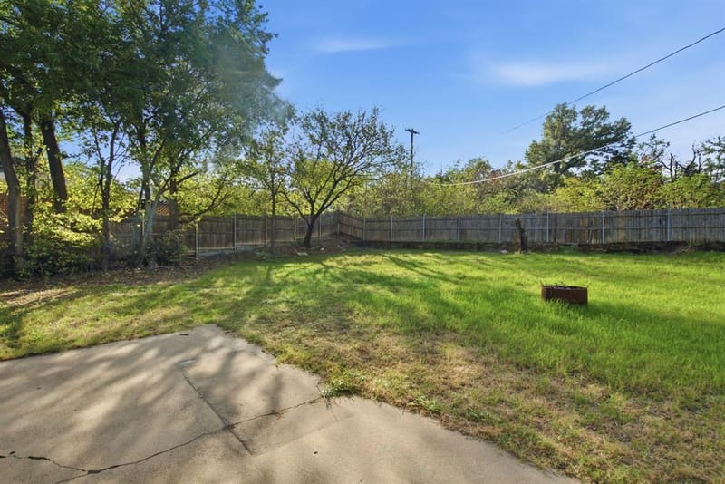 1421 Eastview Drive, Weatherford TX 76086 - Photo 32