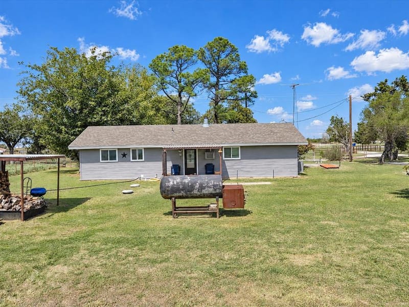 2220 Well Service Road, Bowie TX 76230 - Photo 32