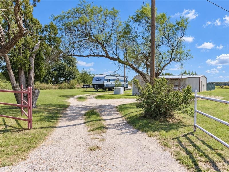 2220 Well Service Road, Bowie TX 76230 - Photo 28