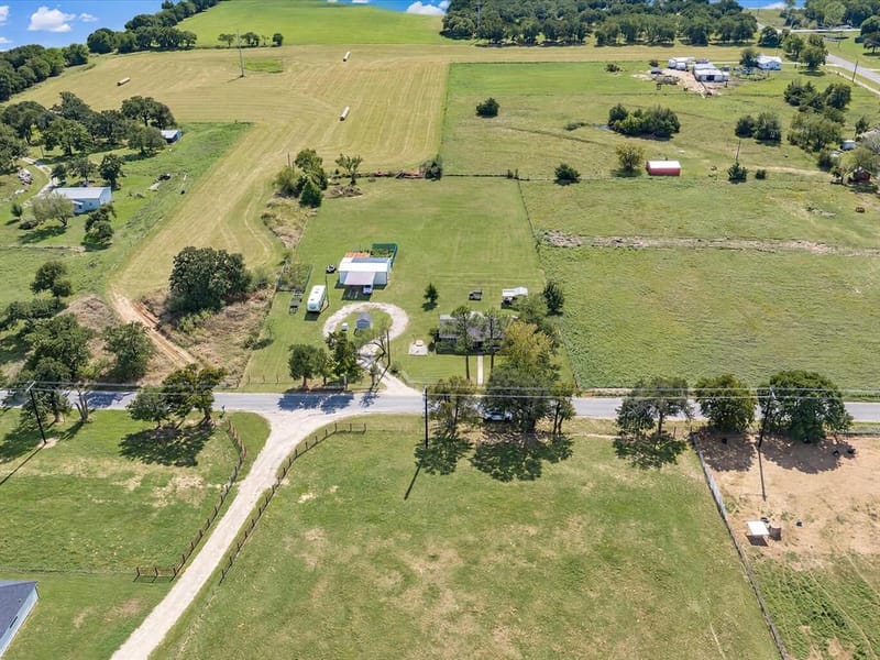 2220 Well Service Road, Bowie TX 76230 - Photo 38