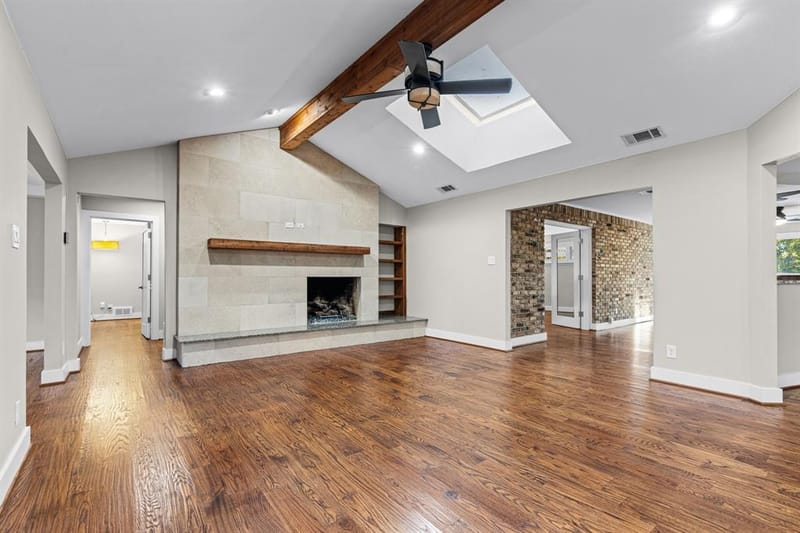 9656 Ravensway Drive, Dallas TX 75238 - Photo 7