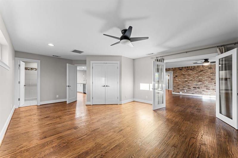 9656 Ravensway Drive, Dallas TX 75238 - Photo 20