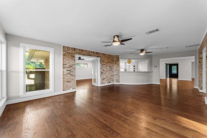 9656 Ravensway Drive, Dallas TX 75238 - Photo 24