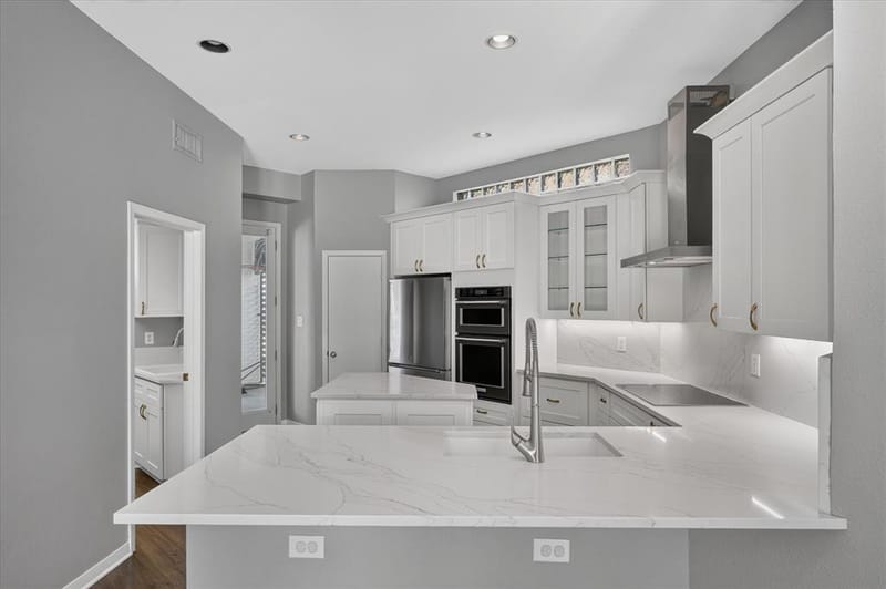 4420 Hollow Oak Drive, Dallas TX 75287 - Photo 13