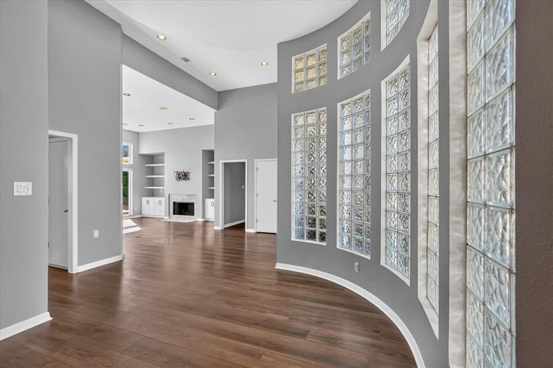 4420 Hollow Oak Drive, Dallas TX 75287 - Photo 7