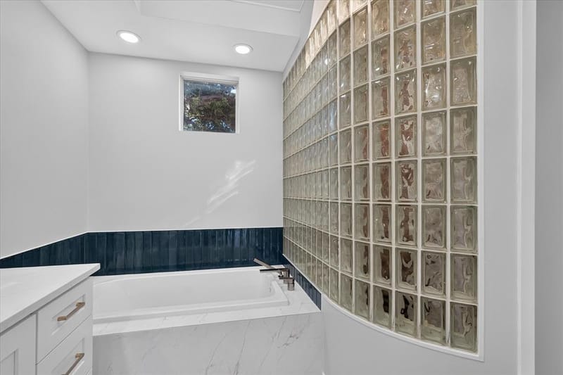 4420 Hollow Oak Drive, Dallas TX 75287 - Photo 21