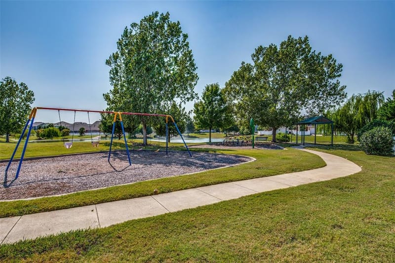 1405 Sea Island Road, Aubrey TX 76227 - Photo 37