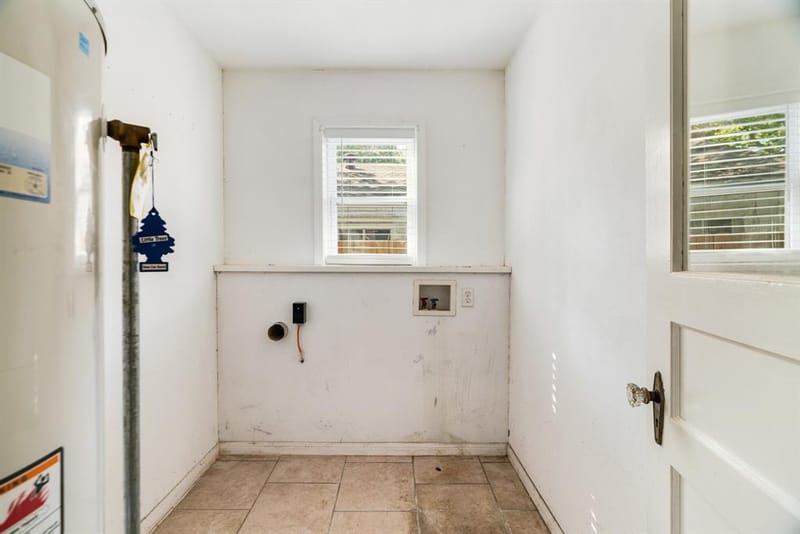 2044 Cleveland Street, Paris TX 75460 - Photo 10