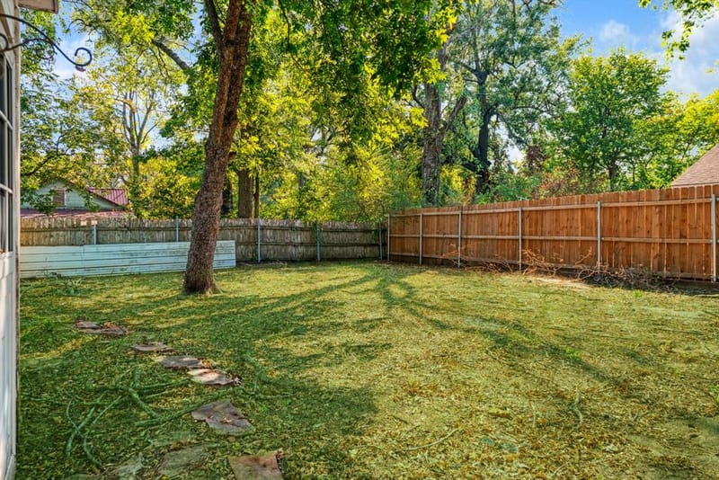 2044 Cleveland Street, Paris TX 75460 - Photo 21