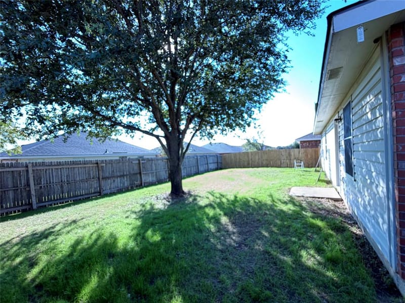116 Maned Drive, Sanger TX 76266 - Photo 16