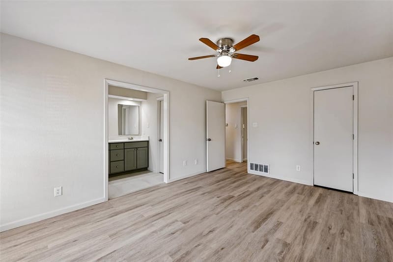 4113 Hemlock Street, Fort Worth TX 76137 - Photo 9