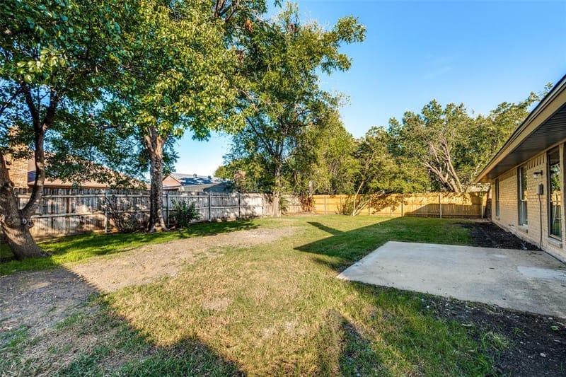 4113 Hemlock Street, Fort Worth TX 76137 - Photo 18