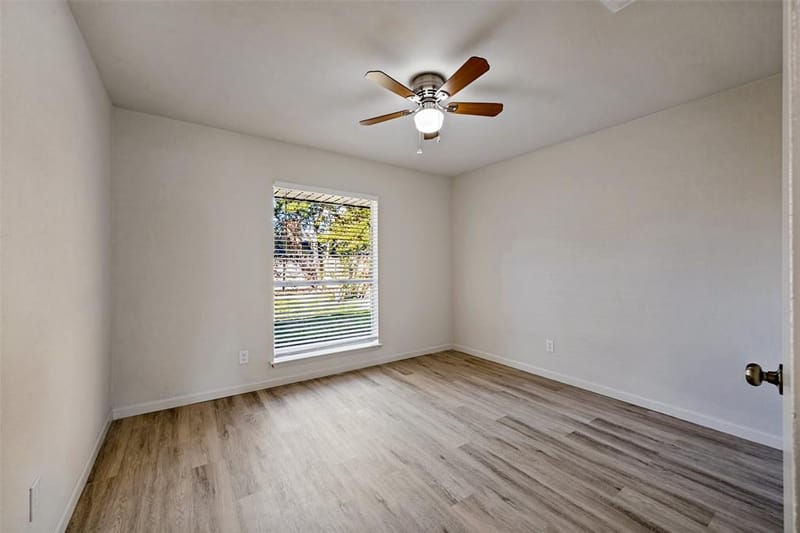 4113 Hemlock Street, Fort Worth TX 76137 - Photo 11