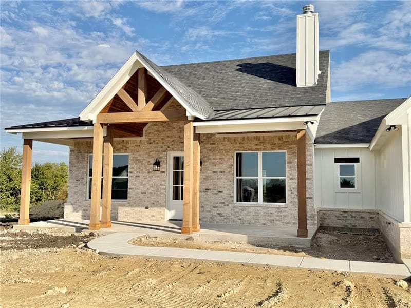 1001 Sarbrina Court, Weatherford TX 76085 - Photo 2