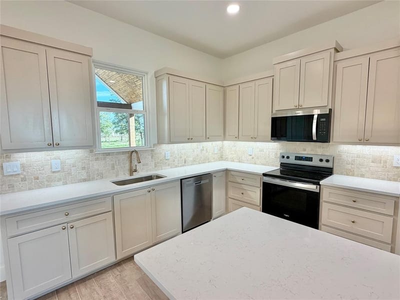 1001 Sarbrina Court, Weatherford TX 76085 - Photo 15