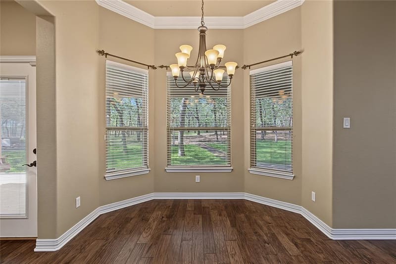 6104 Temple Oaks Court, Granbury TX 76049 - Photo 17