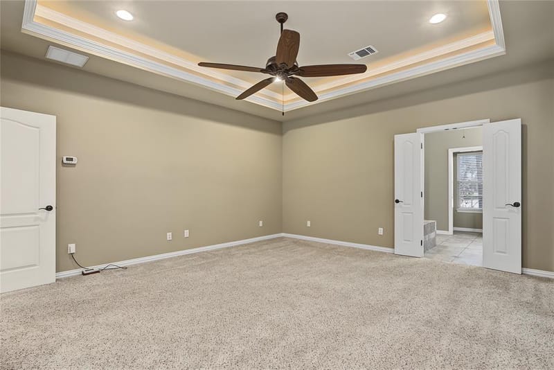 6104 Temple Oaks Court, Granbury TX 76049 - Photo 24