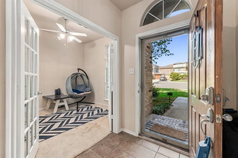 5767 Skinner Way, Grand Prairie TX 75052 - Photo 3