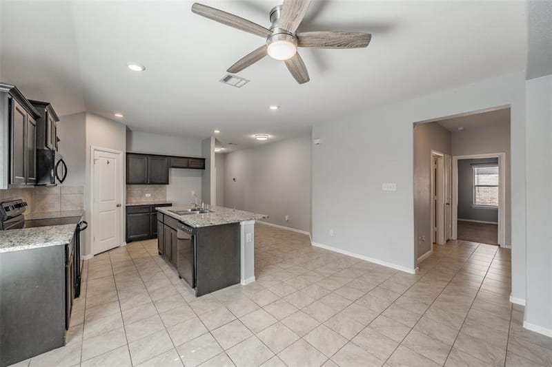 9316 Herringbone Drive, Fort Worth TX 76131 - Photo 16