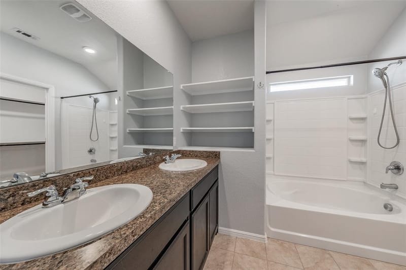 9316 Herringbone Drive, Fort Worth TX 76131 - Photo 25