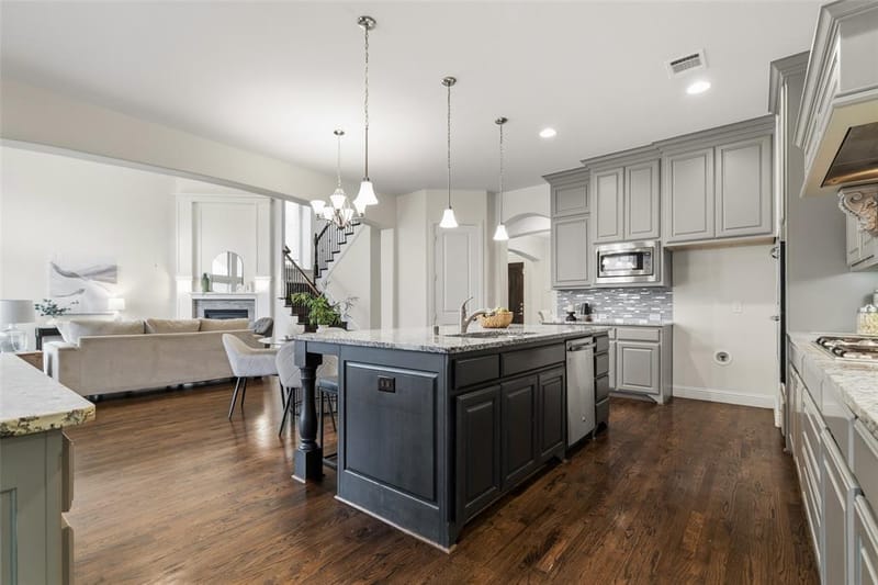 14841 Germantown Lane, Frisco TX 75035 - Photo 11