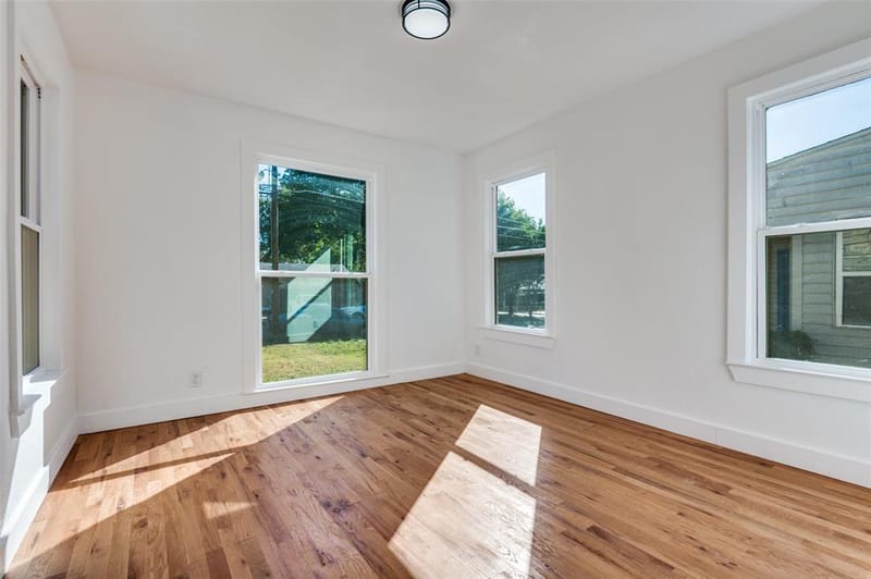 927 S Franklin Street, Dallas TX 75211 - Photo 4