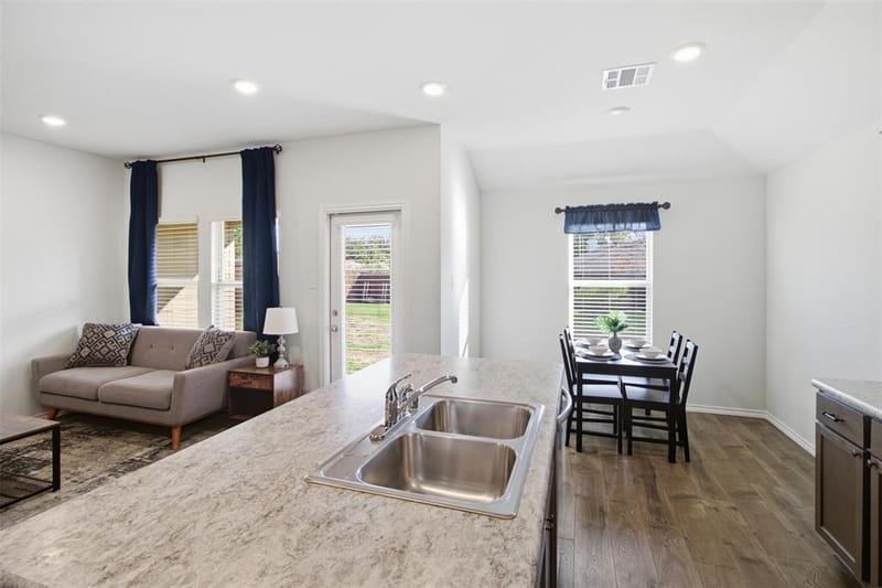 409 Wilson Way, Denton TX 76207 - Photo 13