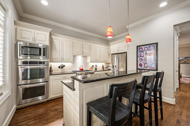 2720 Calder Court, Fort Worth TX 76107 - Photo 12
