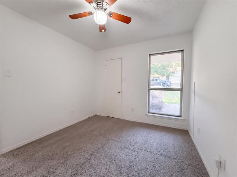 2527 Holt Road, Arlington TX 76006 - Photo 16