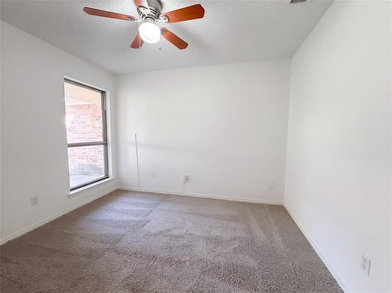 2527 Holt Road, Arlington TX 76006 - Photo 15