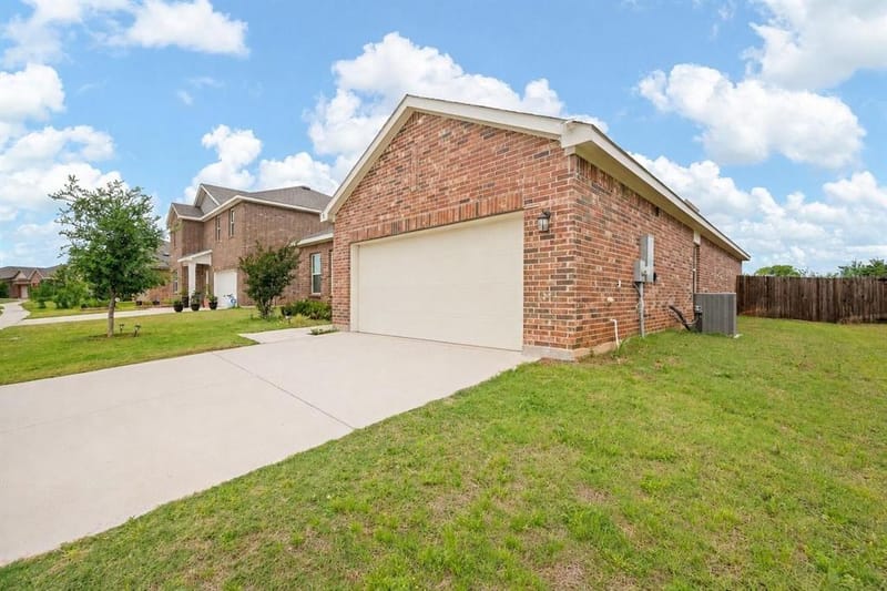 8 Glen Crossings Road, Edgecliff Village TX 76134 - Photo 26