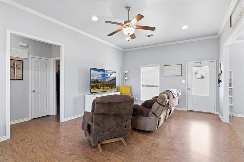 525 County Road 237, Gainesville TX 76240 - Photo 7