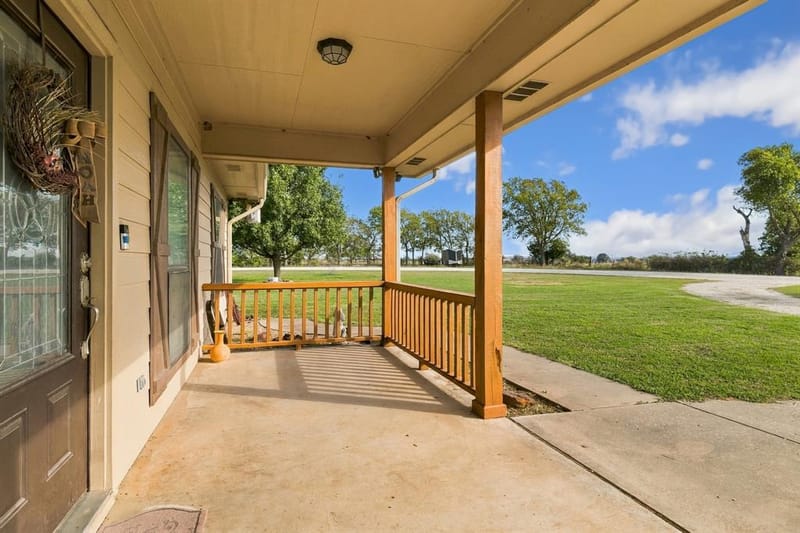 525 County Road 237, Gainesville TX 76240 - Photo 4
