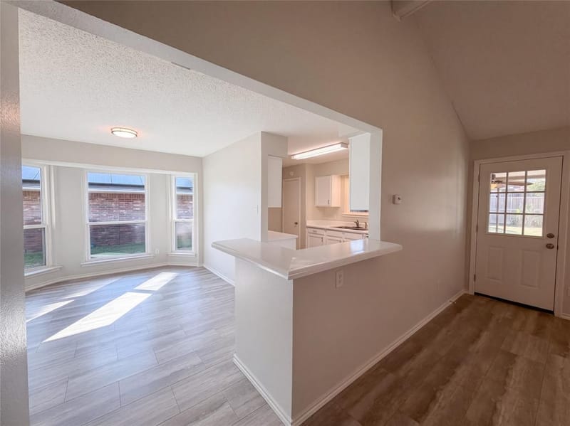502 Anice Lane, Euless TX 76039 - Photo 7