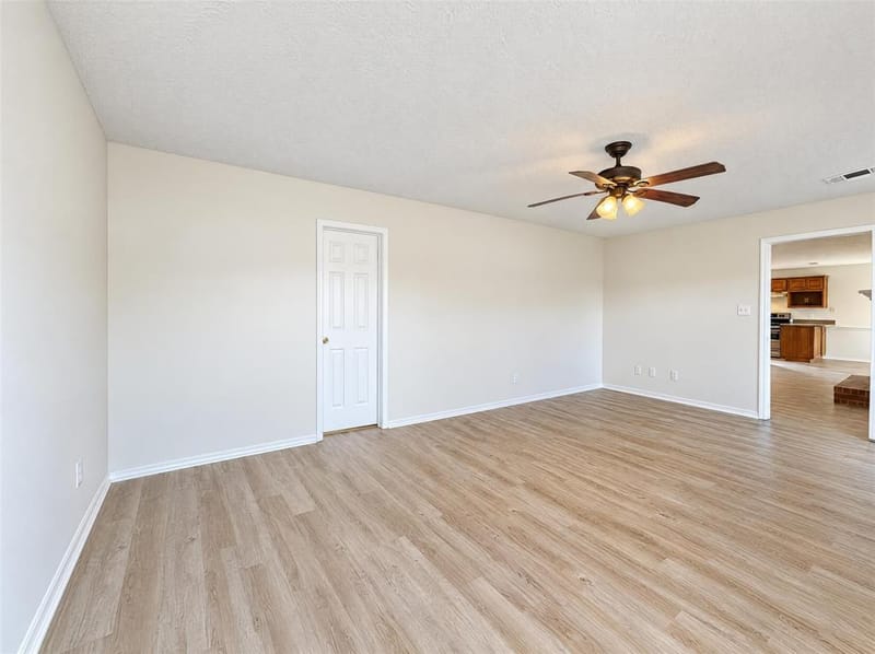 1423 New Haven Drive, Mansfield TX 76063 - Photo 9