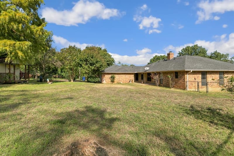 316 Trollinger Street, Whitesboro TX 76273 - Photo 26