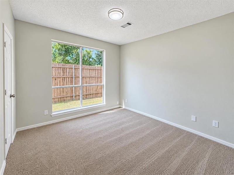 1017 Laurel Oak Drive, Flower Mound TX 75028 - Photo 11