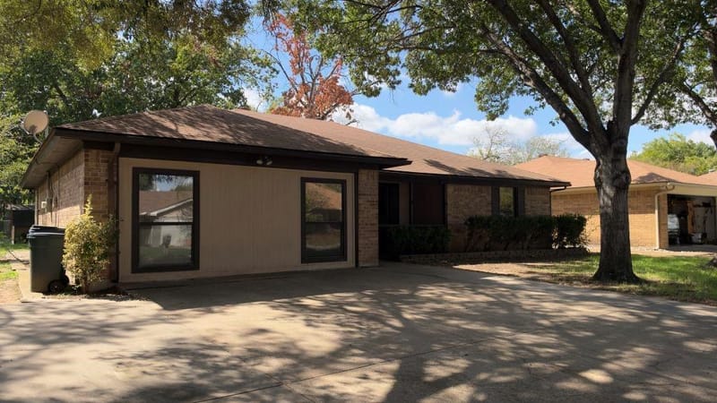 749 James Circle, Burleson TX 76028